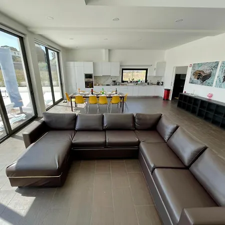 Villa Casa Iroko - A Modern Villa, With Private Pool, In A Quiet Area Nadadouro