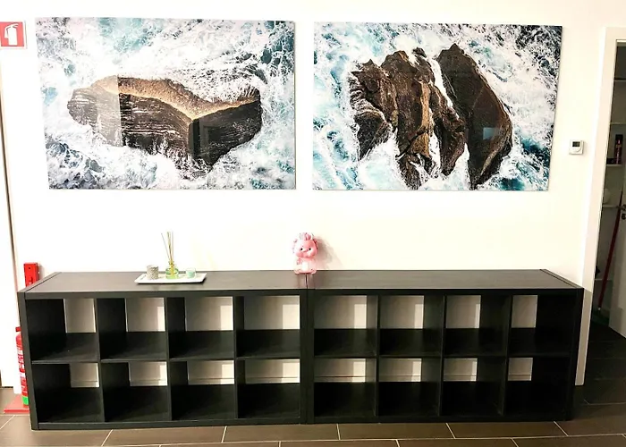 Casa Iroko - A Modern Villa, With Private Pool, In A Quiet Area Villa Nadadouro