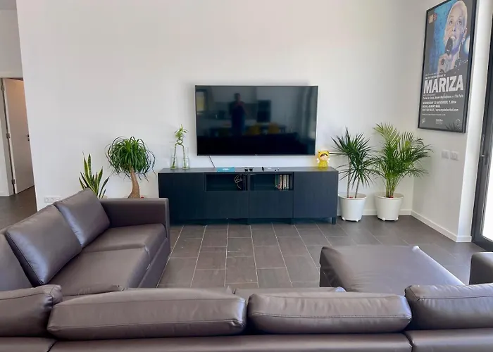 Villa Casa Iroko - A Modern Villa, With Private Pool, In A Quiet Area